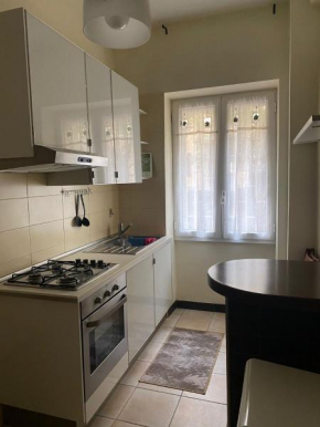 APARTMENT MAOR